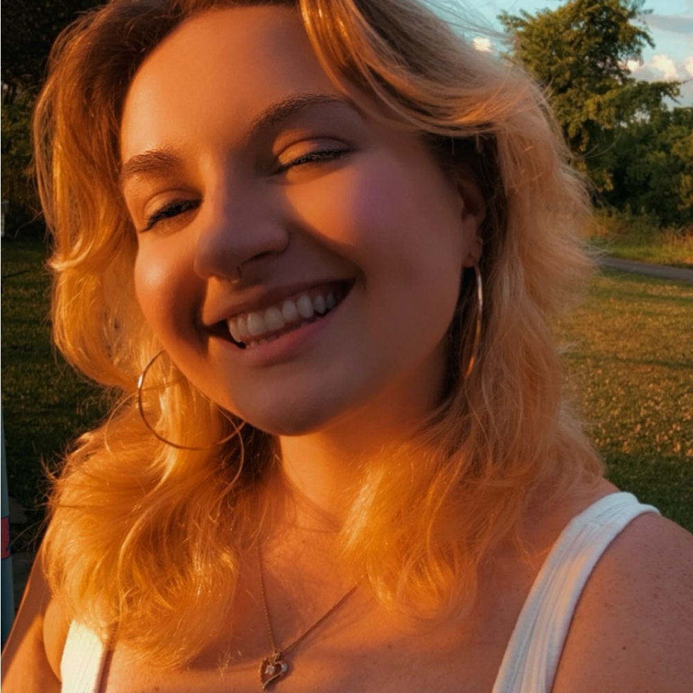 Meet your Posher, Tayler